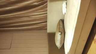 欧美日韩人妻激情-第一次与男友以外的男人在行使中车震!